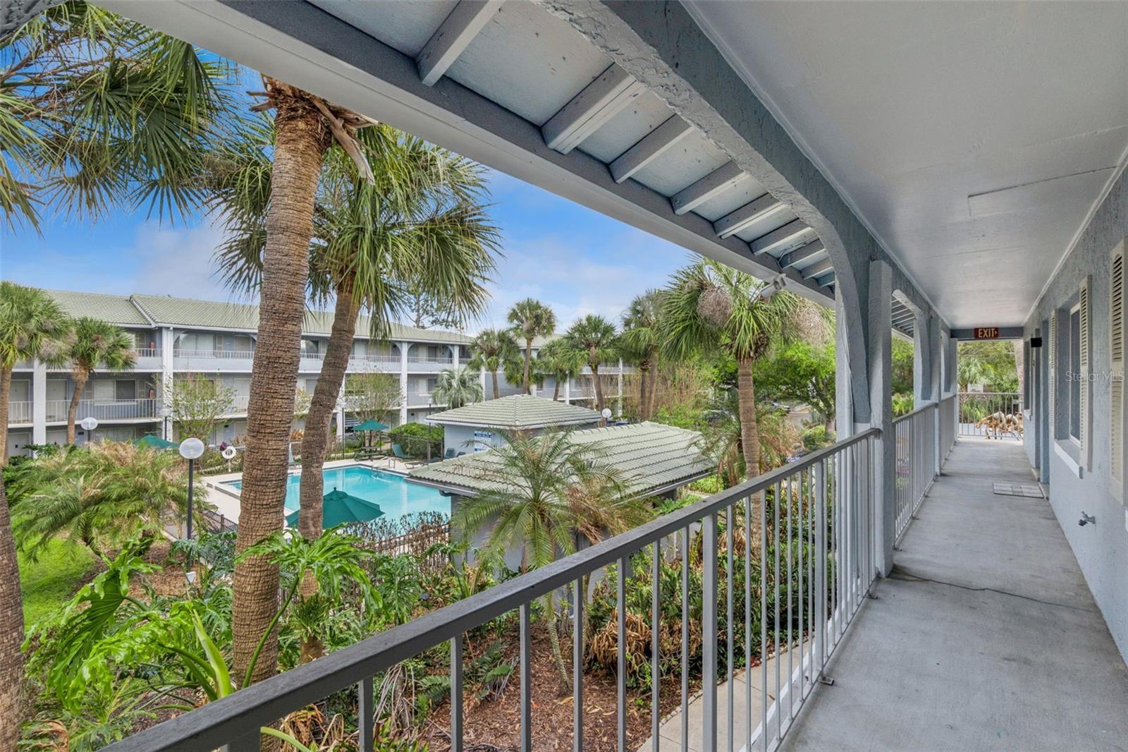 WATERSIDE AT CRANES ROOST A CONDO COMMUNITY - Residential