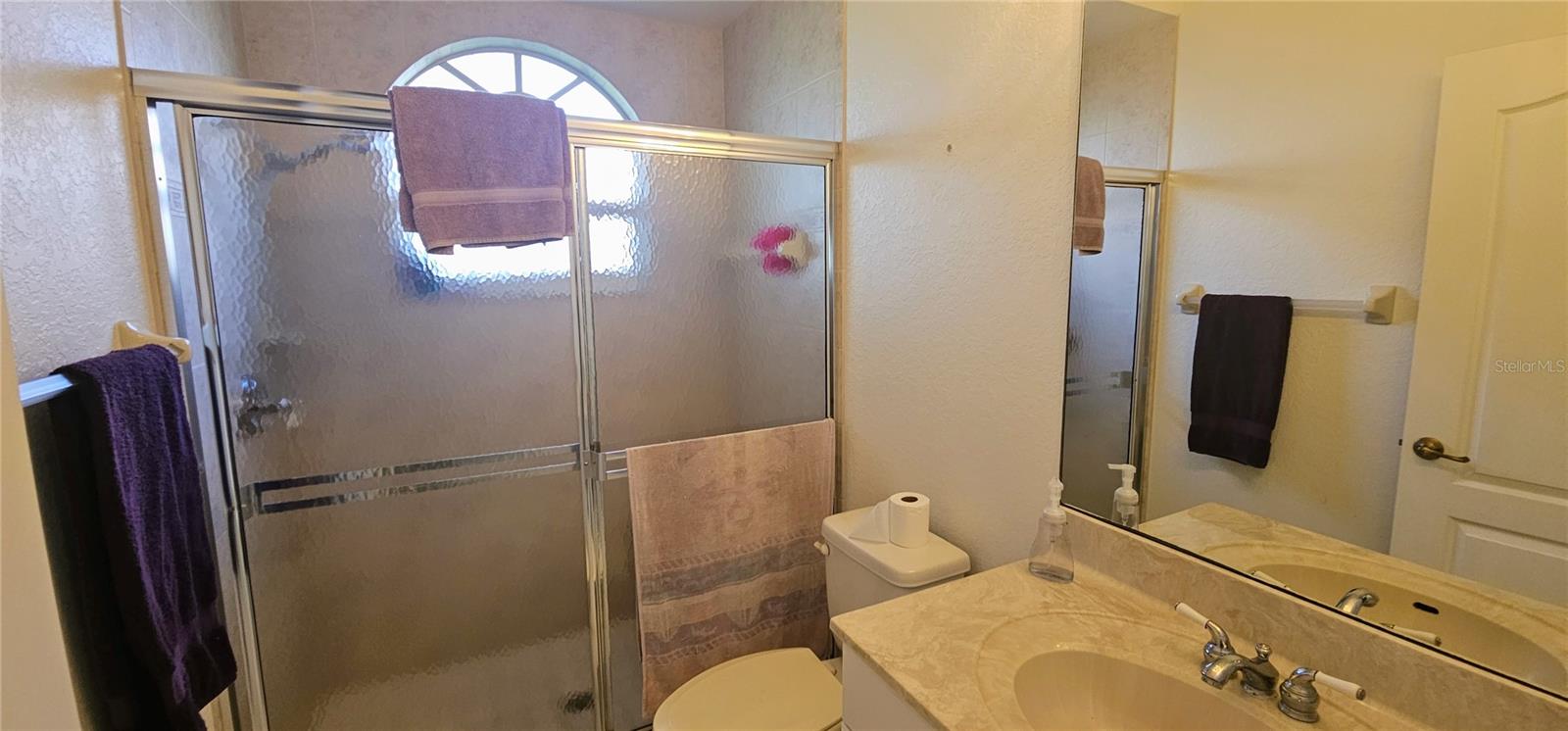 CHESTNUT CREEK MANORS - Residential Lease