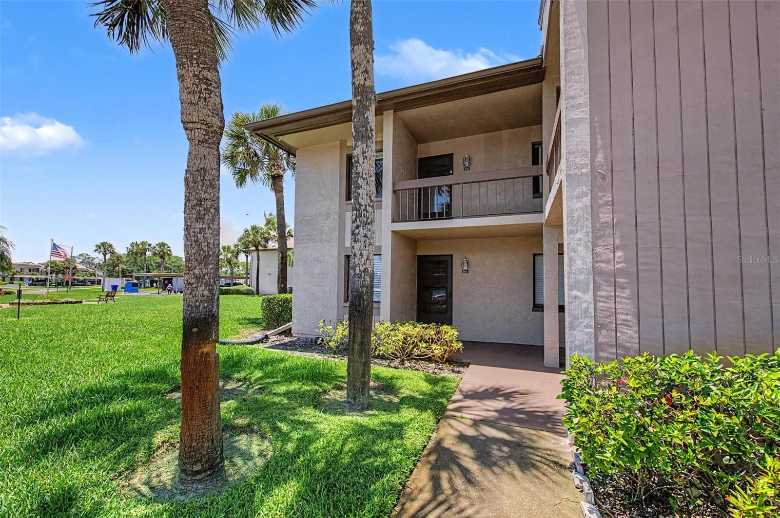 202 MARY DRIVE 202