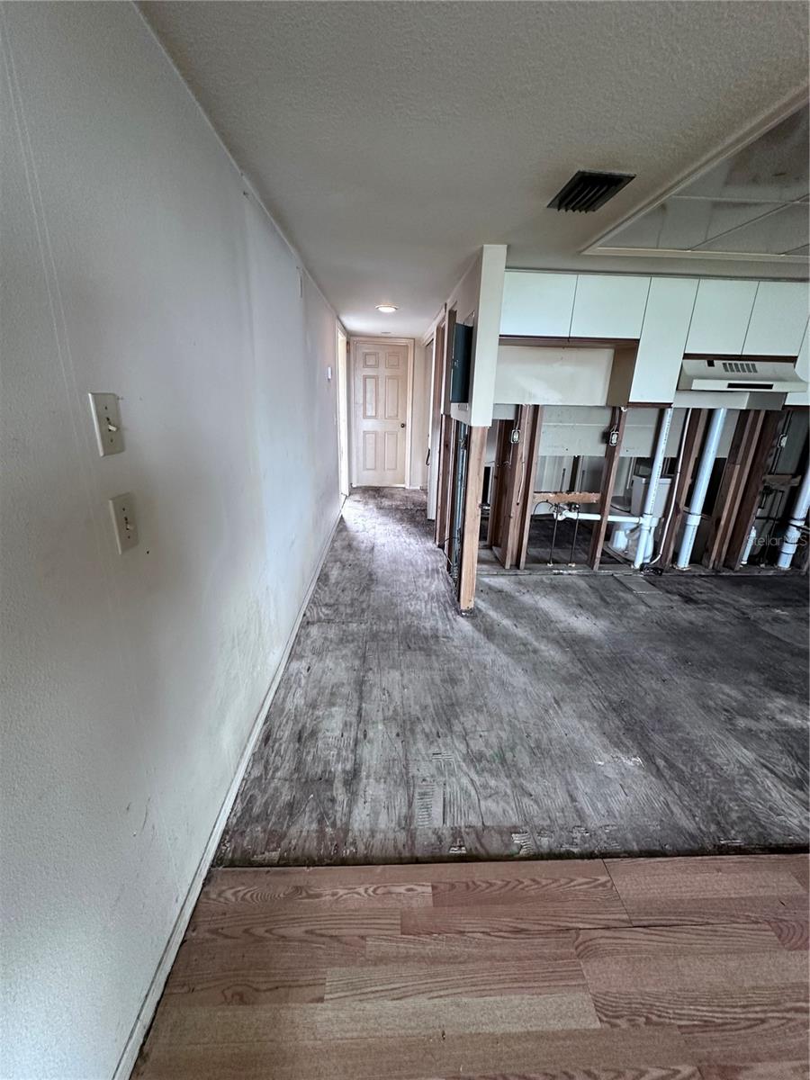 HARBOUR VILLAGE PH 03 - Residential