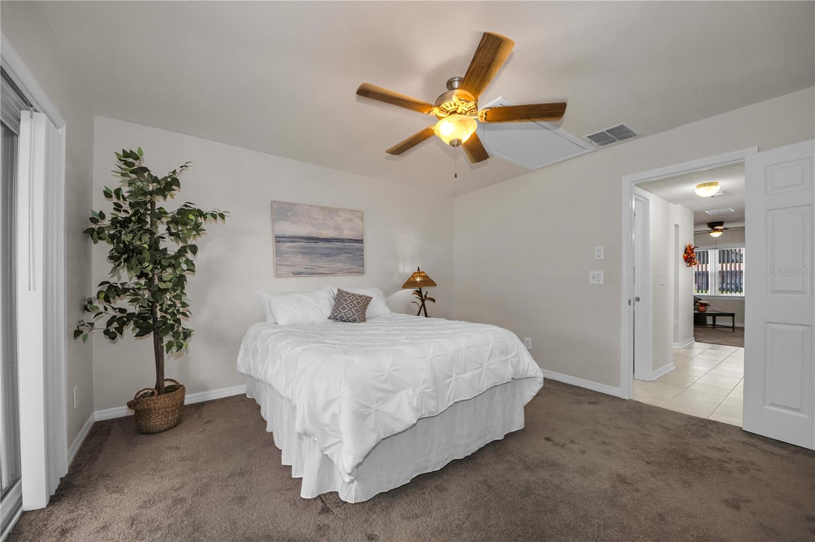 VILLAS AT COUNTRYSIDE - Residential