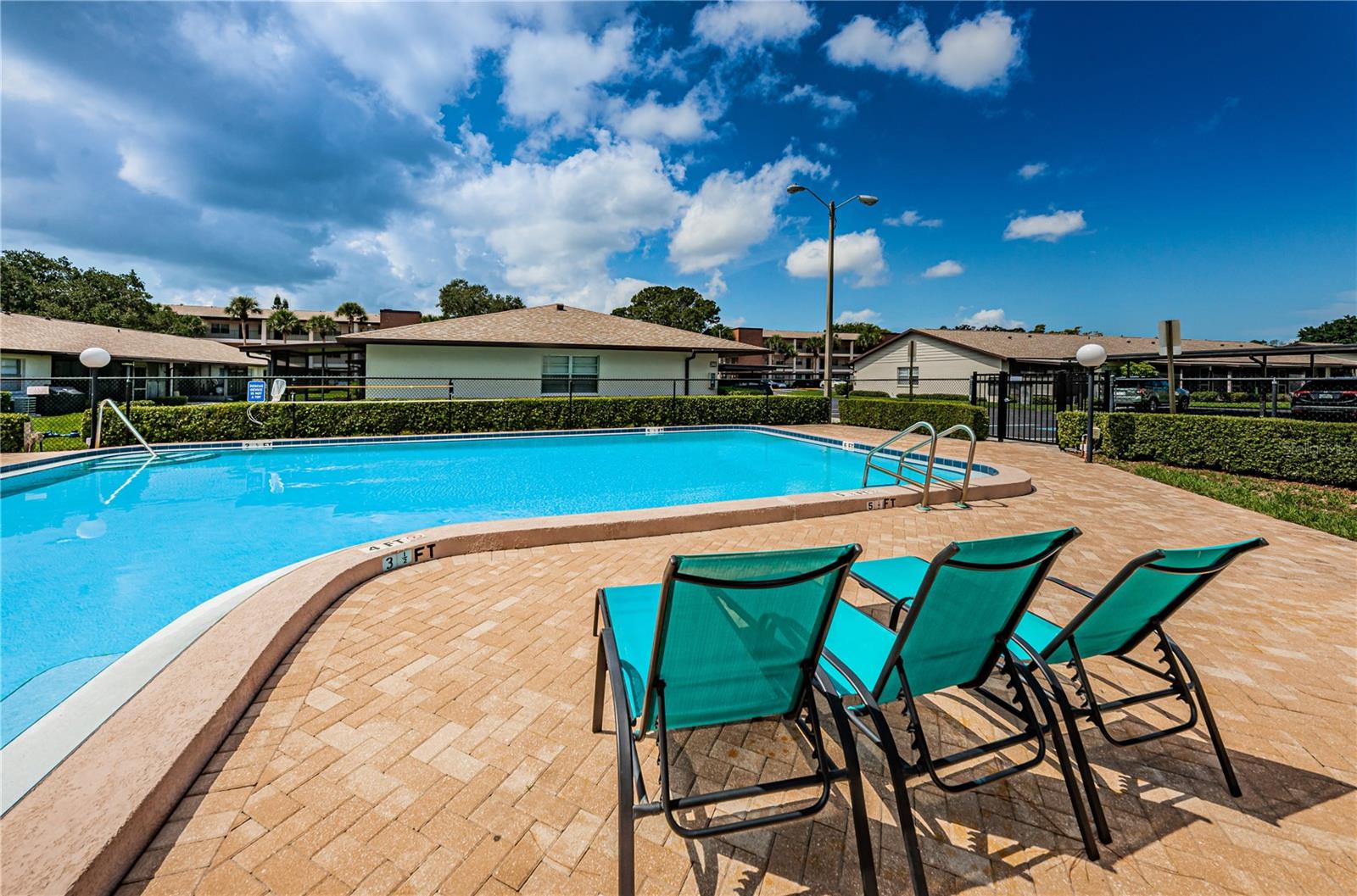 VILLAS AT COUNTRYSIDE - Residential