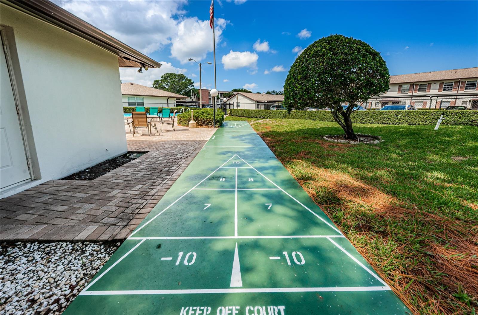 VILLAS AT COUNTRYSIDE - Residential