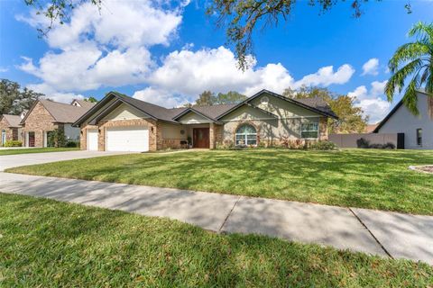 A home in VALRICO