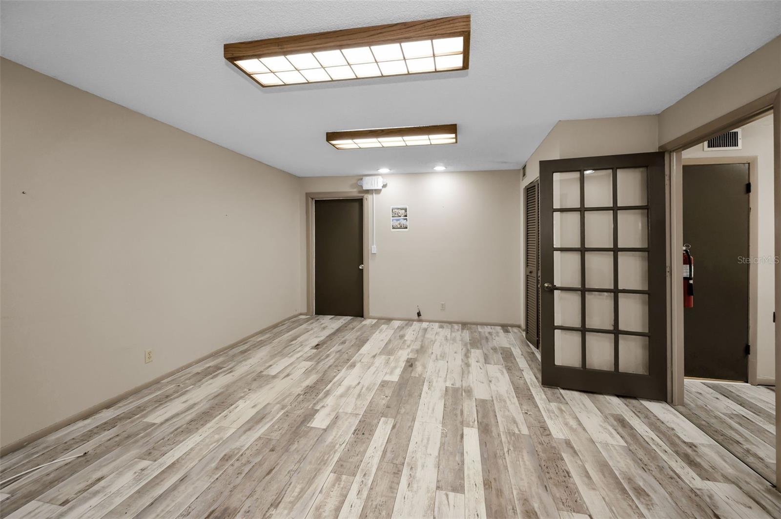 DAVISTA REV MAP OF - Commercial Sale