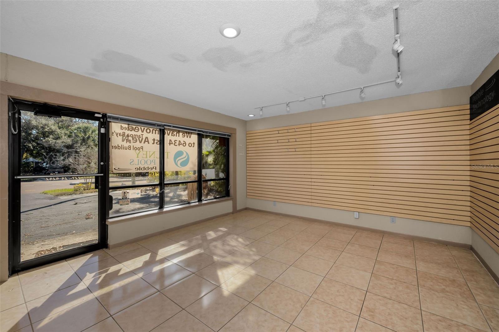 DAVISTA REV MAP OF - Commercial Sale