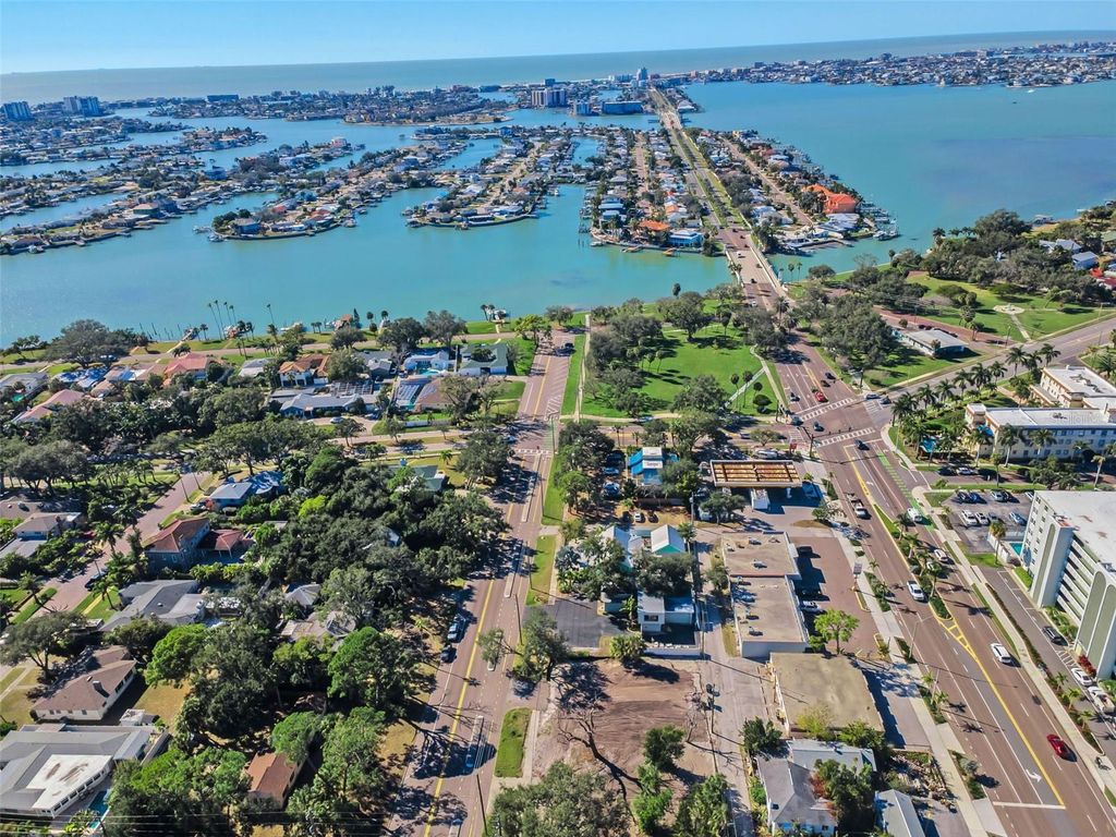 Photo of 7321 1st Avenue S, St Petersburg, FL 33707 (MLS # TB8470111)