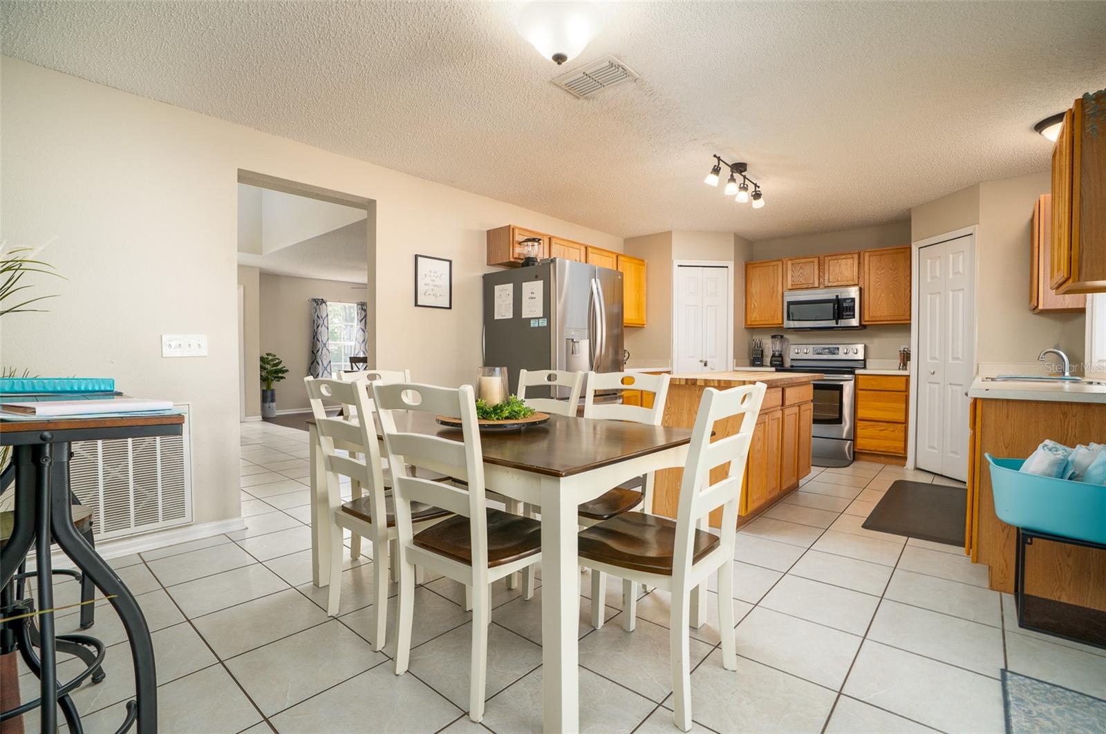 FLORIDA SHORES 07 - Residential