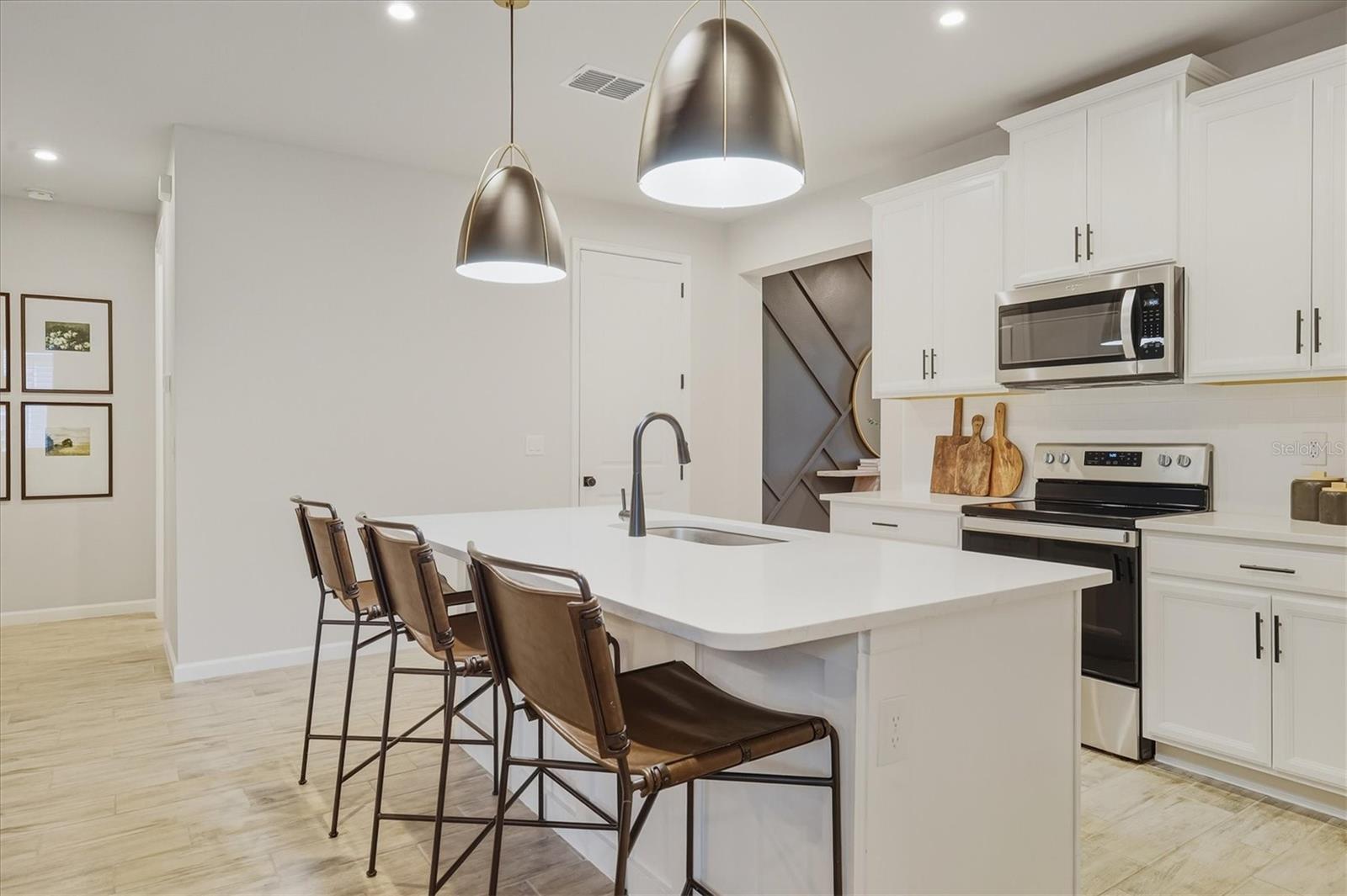 RENAISSANCE/WEST VLGS PH 2B & - Residential