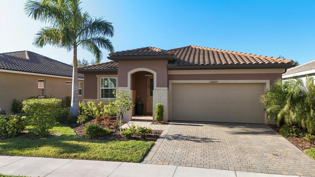 Photo of 20631 Ovid Ln, Venice, FL 34293 (MLS # N6142738)