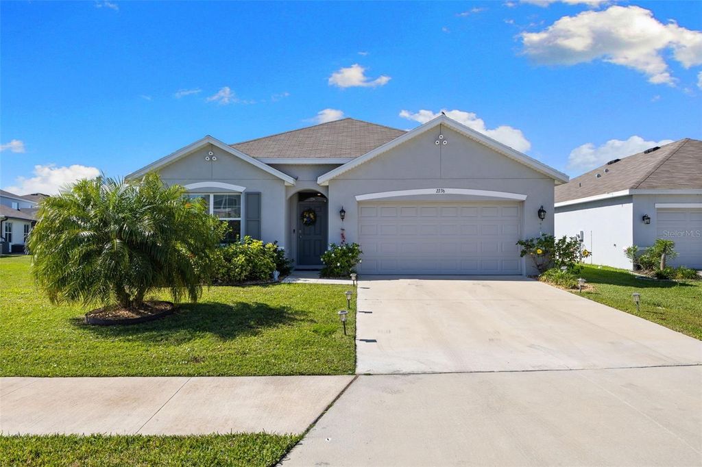 Photo of 2236 Grand Flora Trail, Bradenton, FL 34208 (MLS # A4690600)