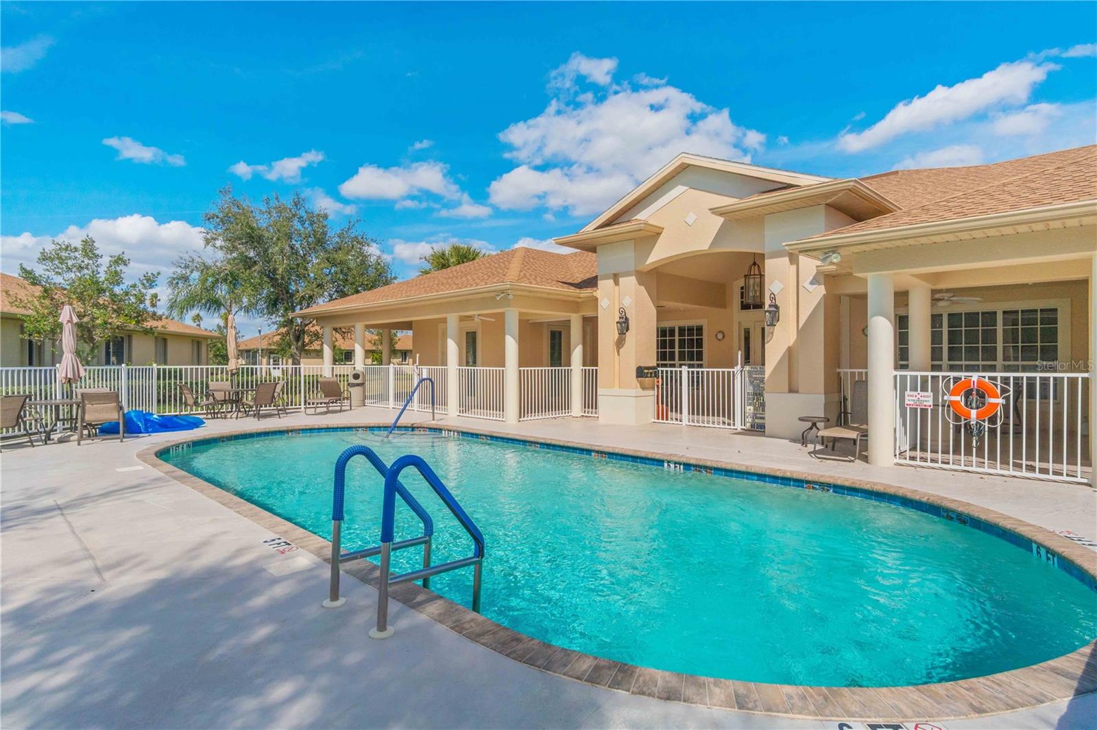 PARK PLACE ESTS/PORT CHARLOTTE - Residential