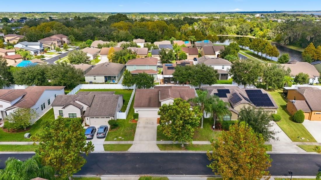 LAGO BUENDIA PH 2 - Residential