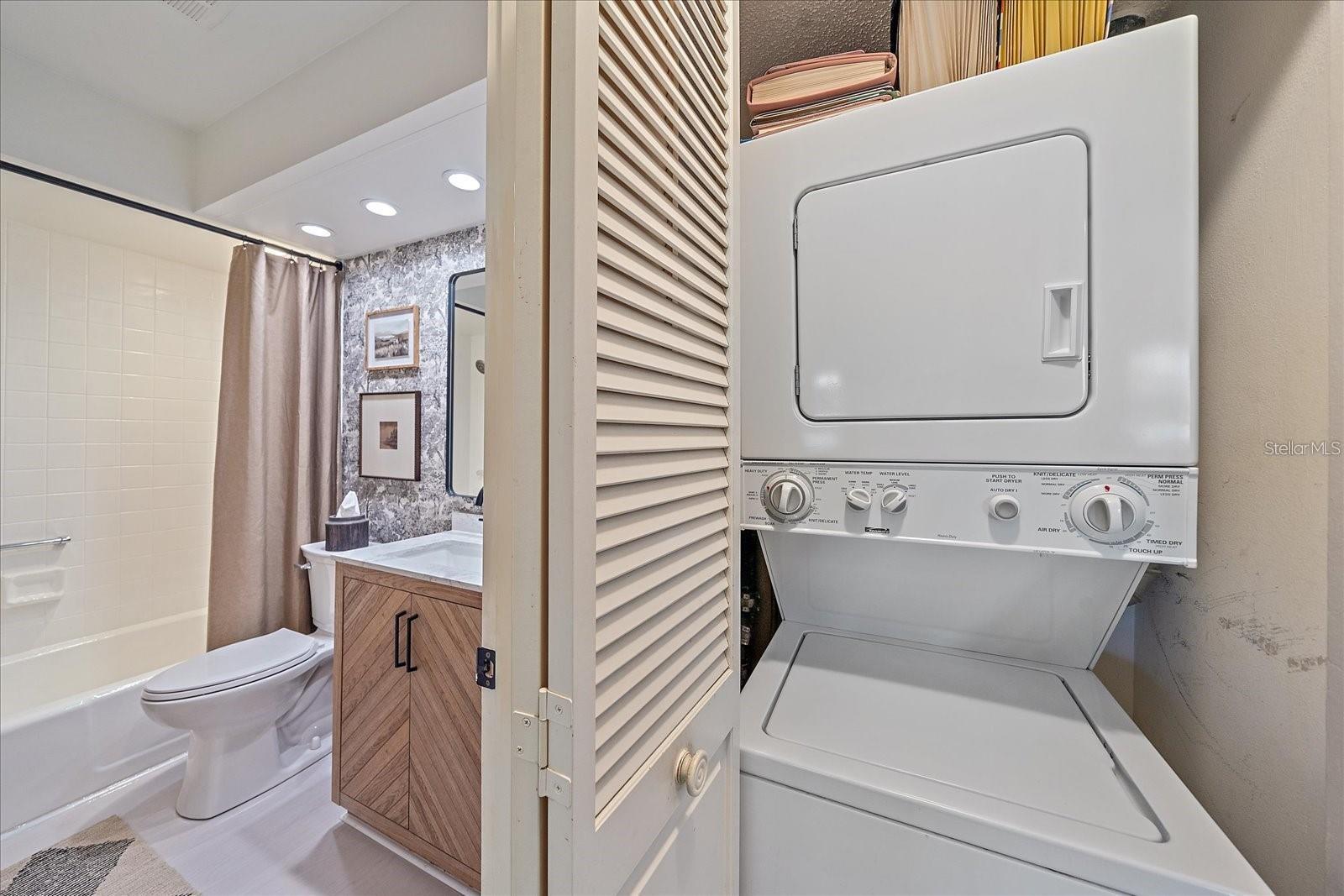 FAIRWAYS OF CAPRI PH 1 - Residential Lease