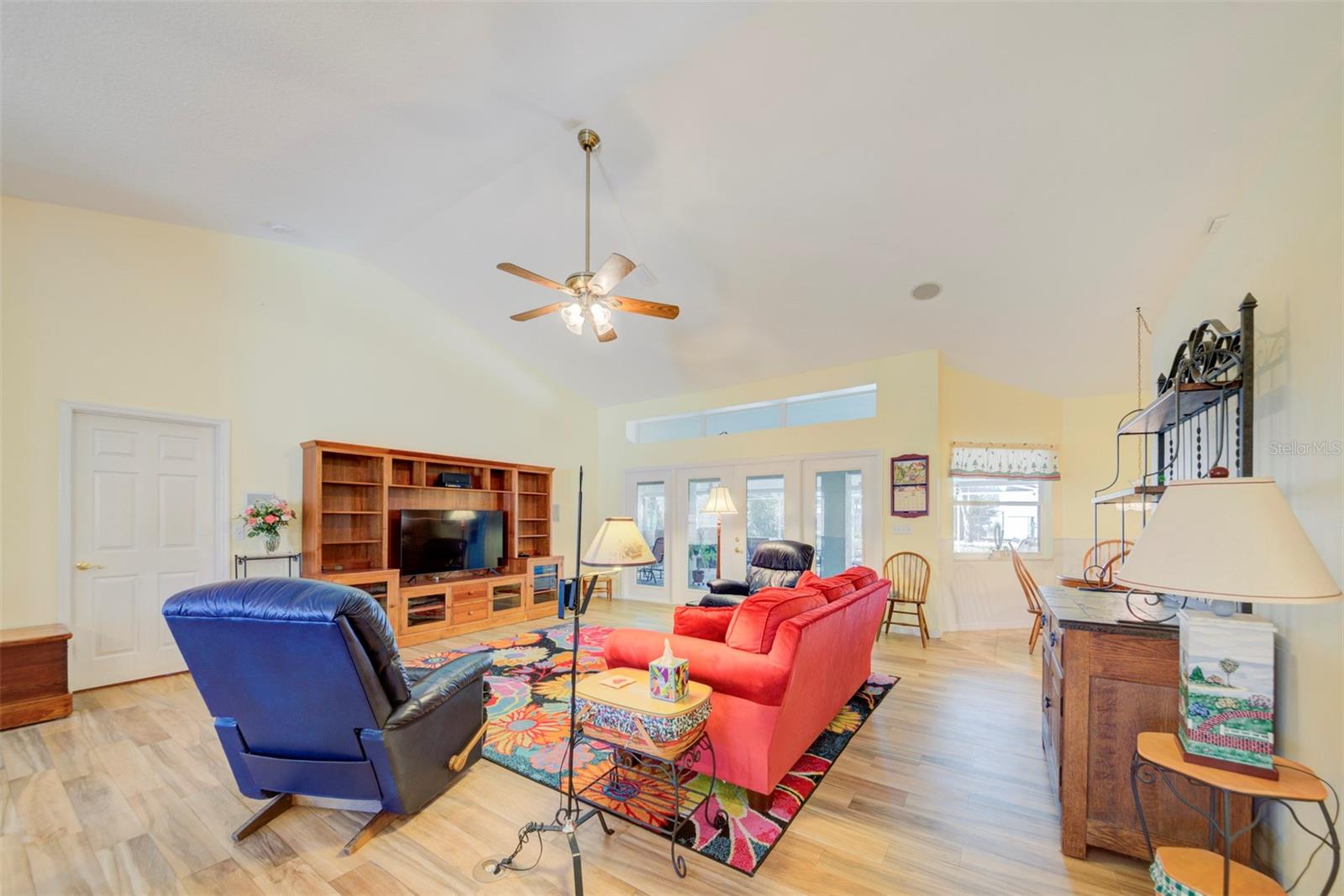 13255 DON LOOP