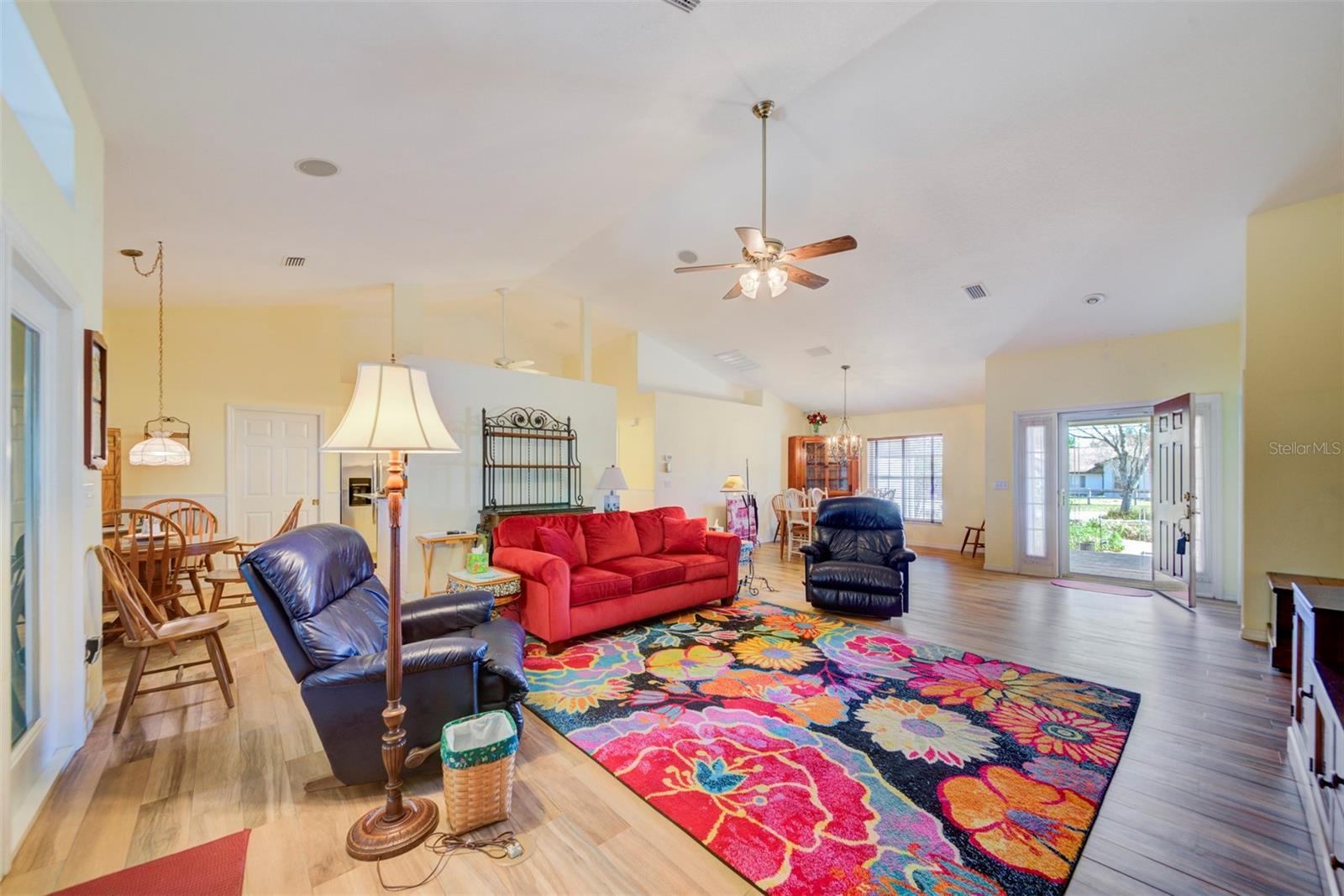 13255 DON LOOP