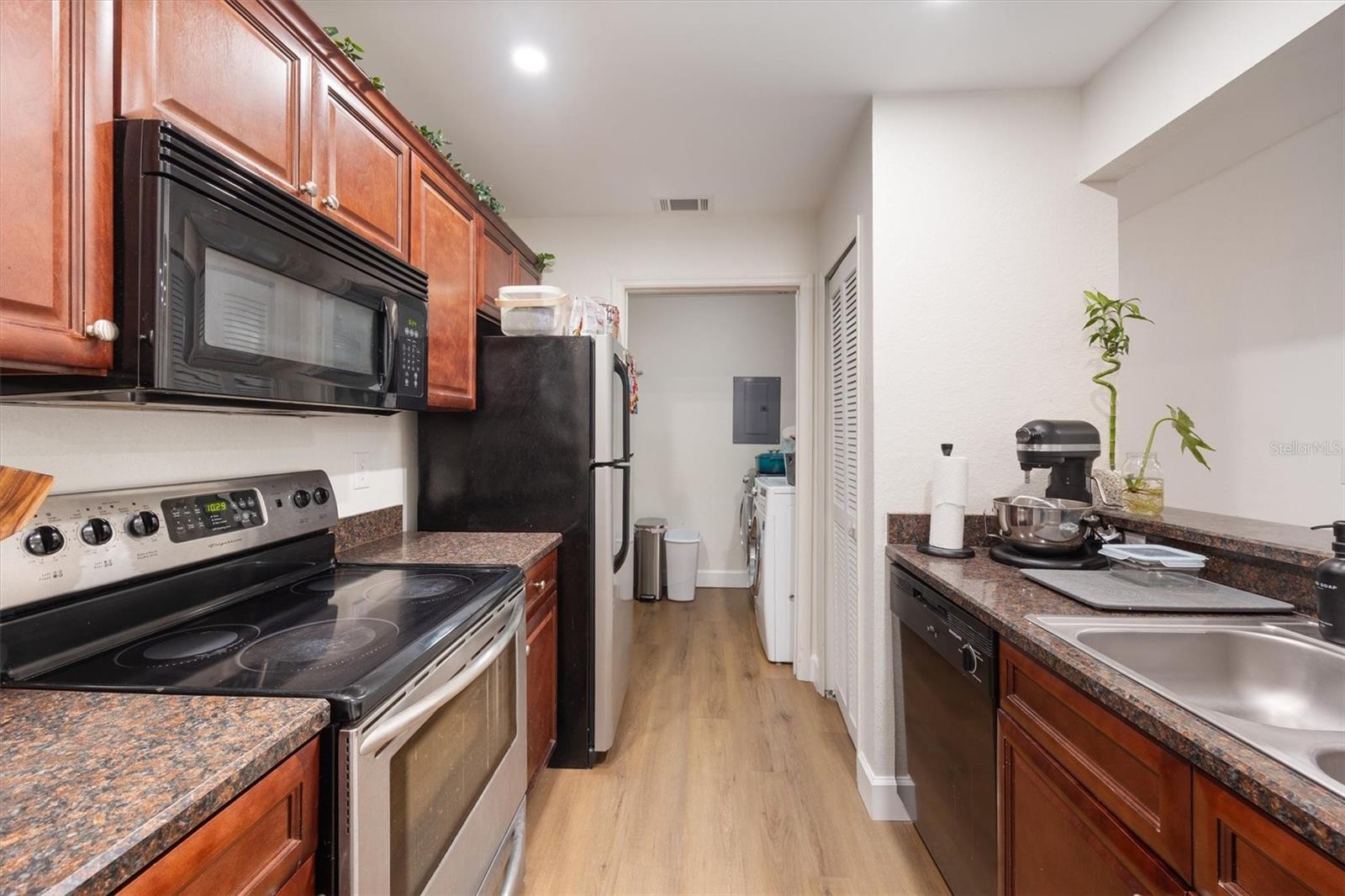 WINDSOR PARK AT GAINESVIL - Residential