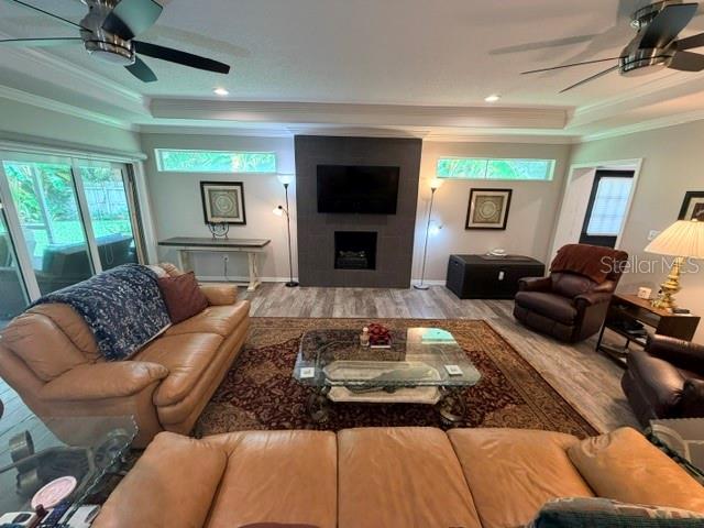KENILWORTH - Residential