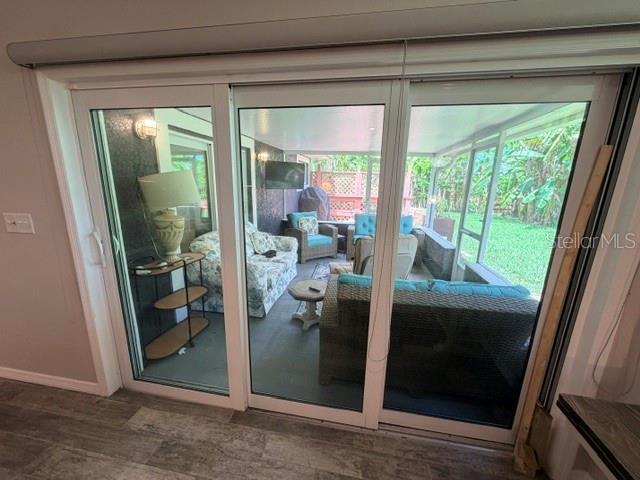 KENILWORTH - Residential