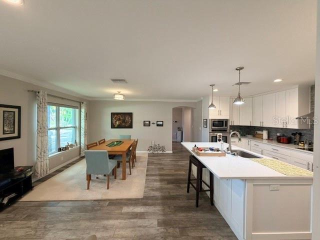 KENILWORTH - Residential