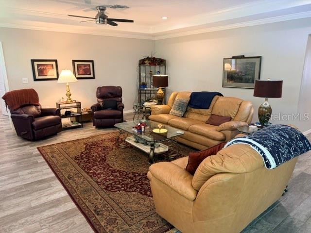 KENILWORTH - Residential