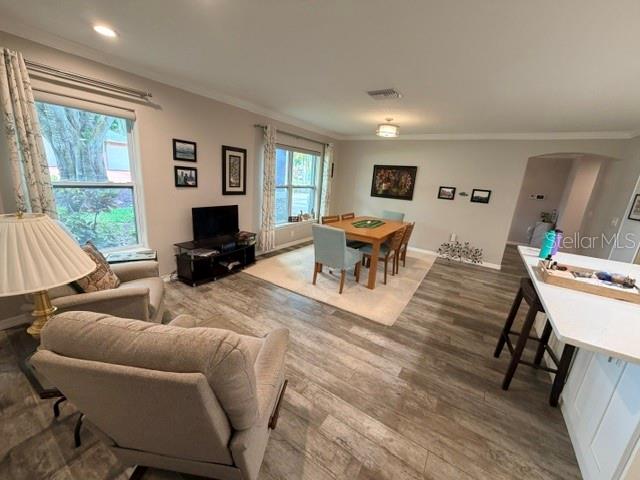 KENILWORTH - Residential