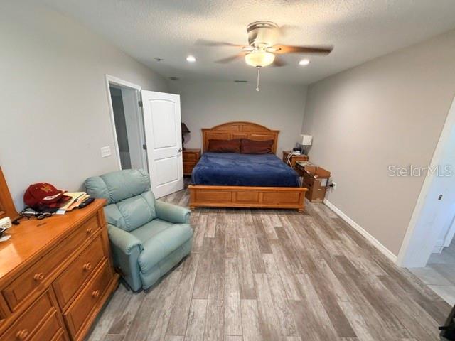 KENILWORTH - Residential