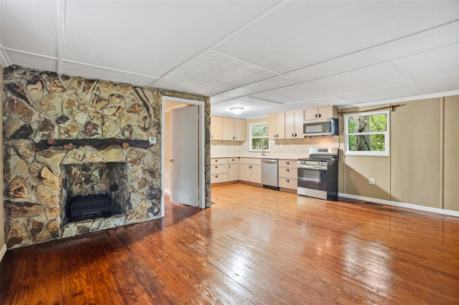 RIVER ROAD UNREC SUB - Residential