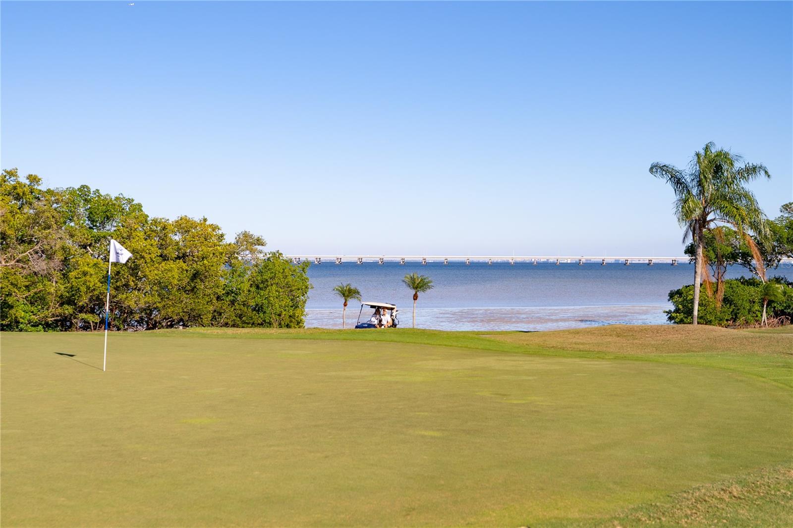 COVE CAY VILLAGE - Residential