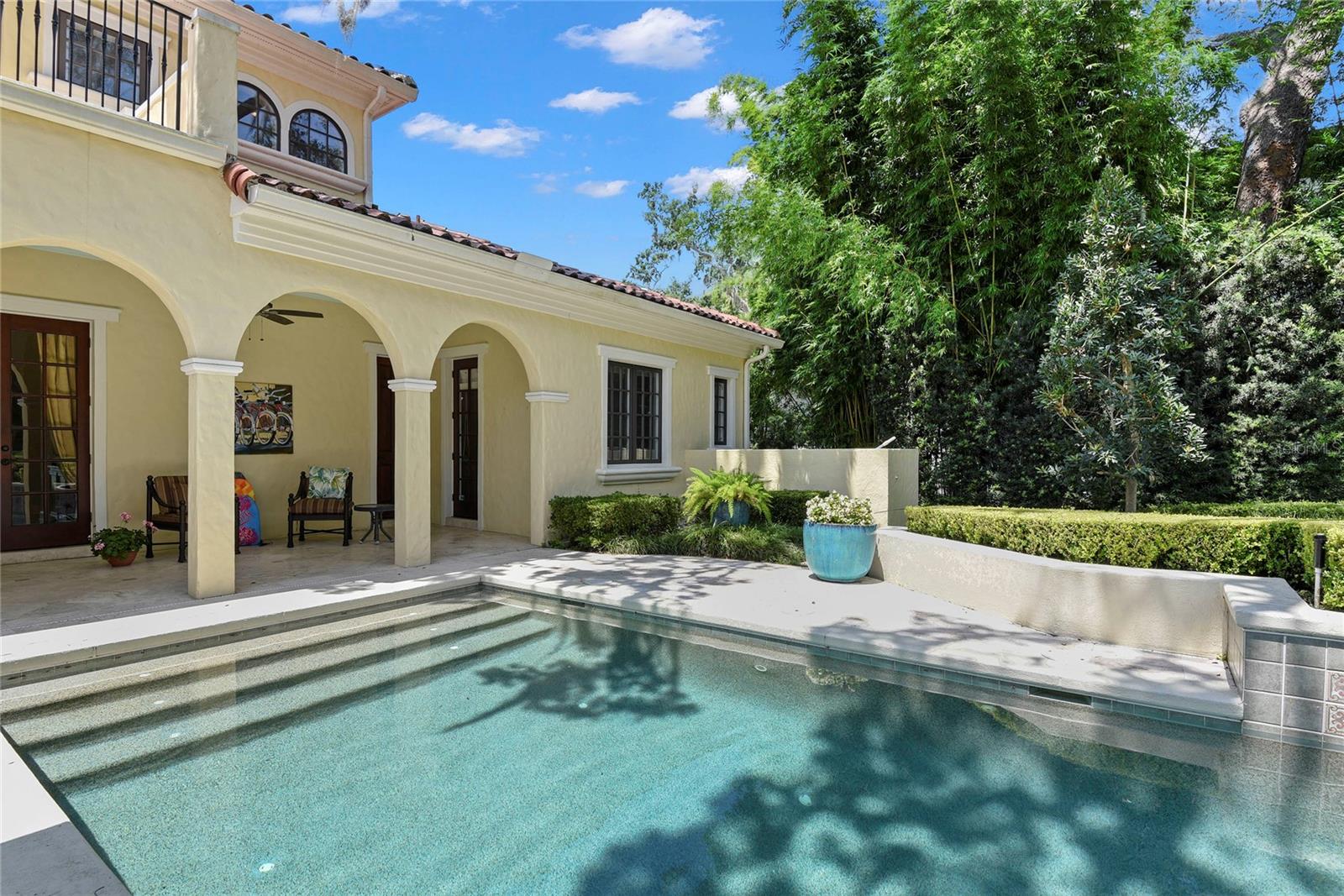 FOREST HILLS - Residential