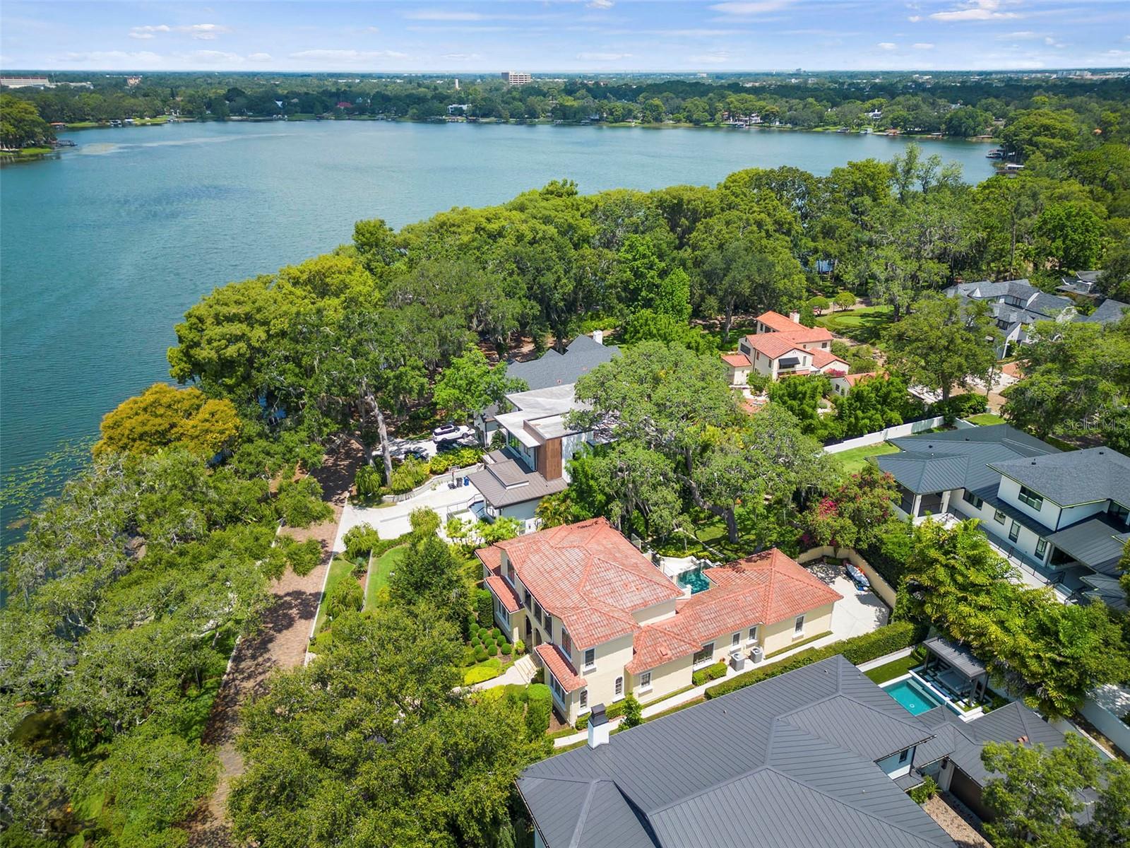 FOREST HILLS - Residential