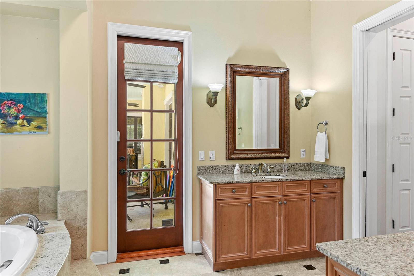 FOREST HILLS - Residential