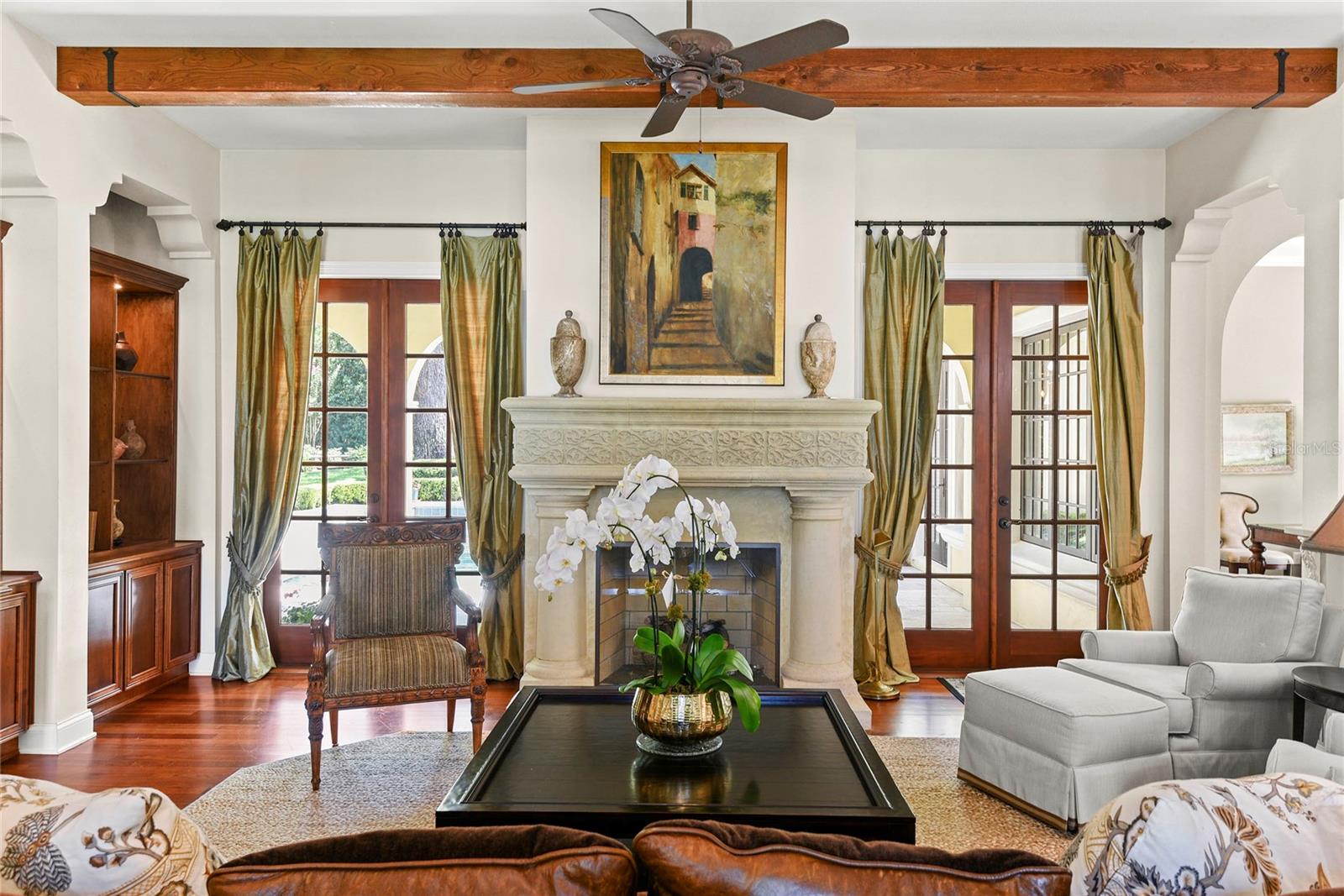 FOREST HILLS - Residential