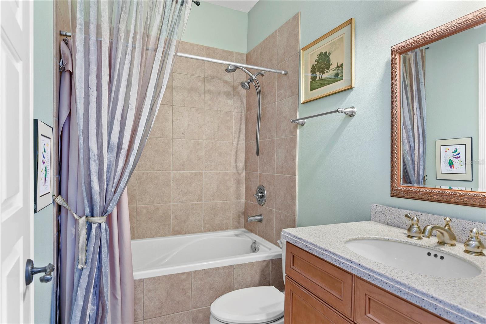 FOREST HILLS - Residential