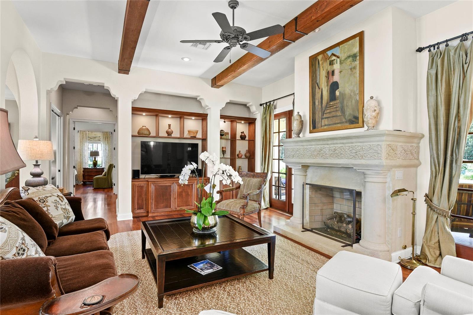 FOREST HILLS - Residential