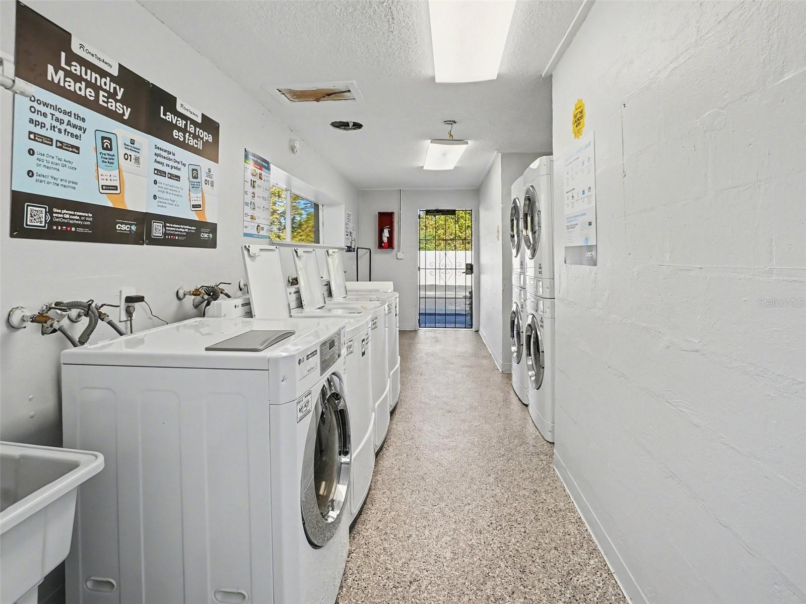 VILLAS OF ORLANDO CONDO - Residential