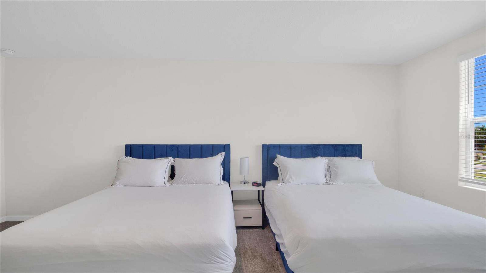 CREEK PRESERVE PH 1 6-8 - Residential Lease