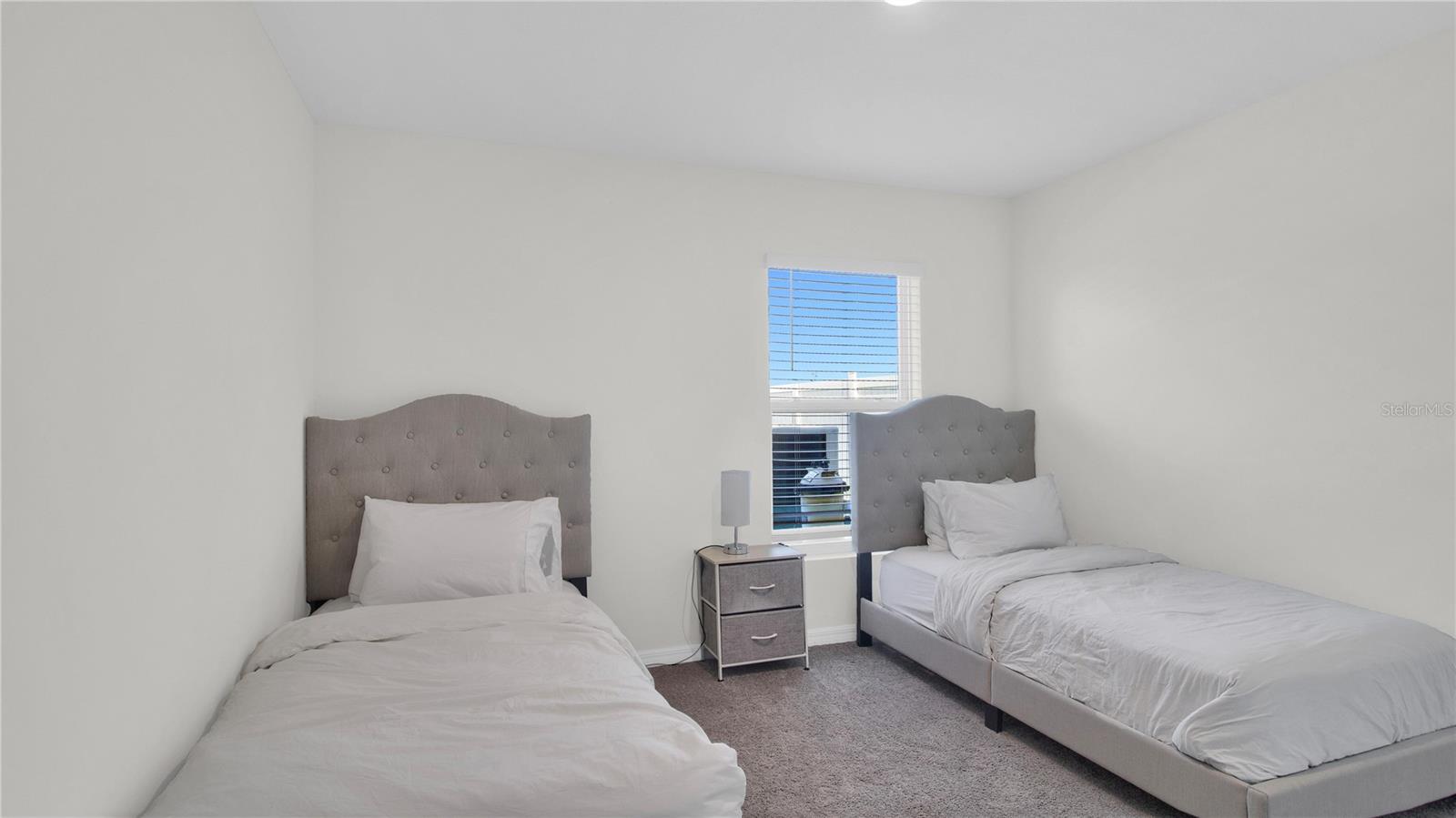 CREEK PRESERVE PH 1 6-8 - Residential Lease