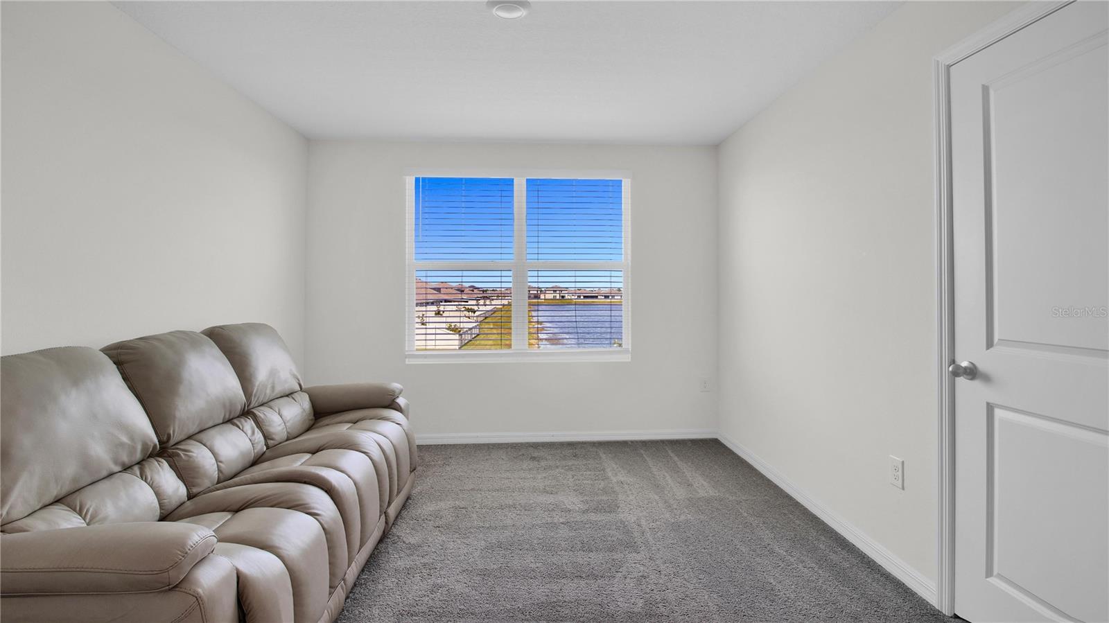 CREEK PRESERVE PH 1 6-8 - Residential Lease