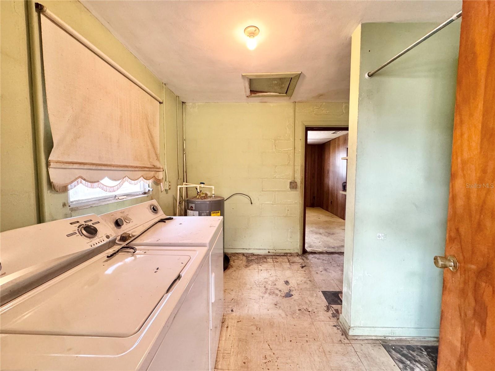 GARDEN GROVE - Residential