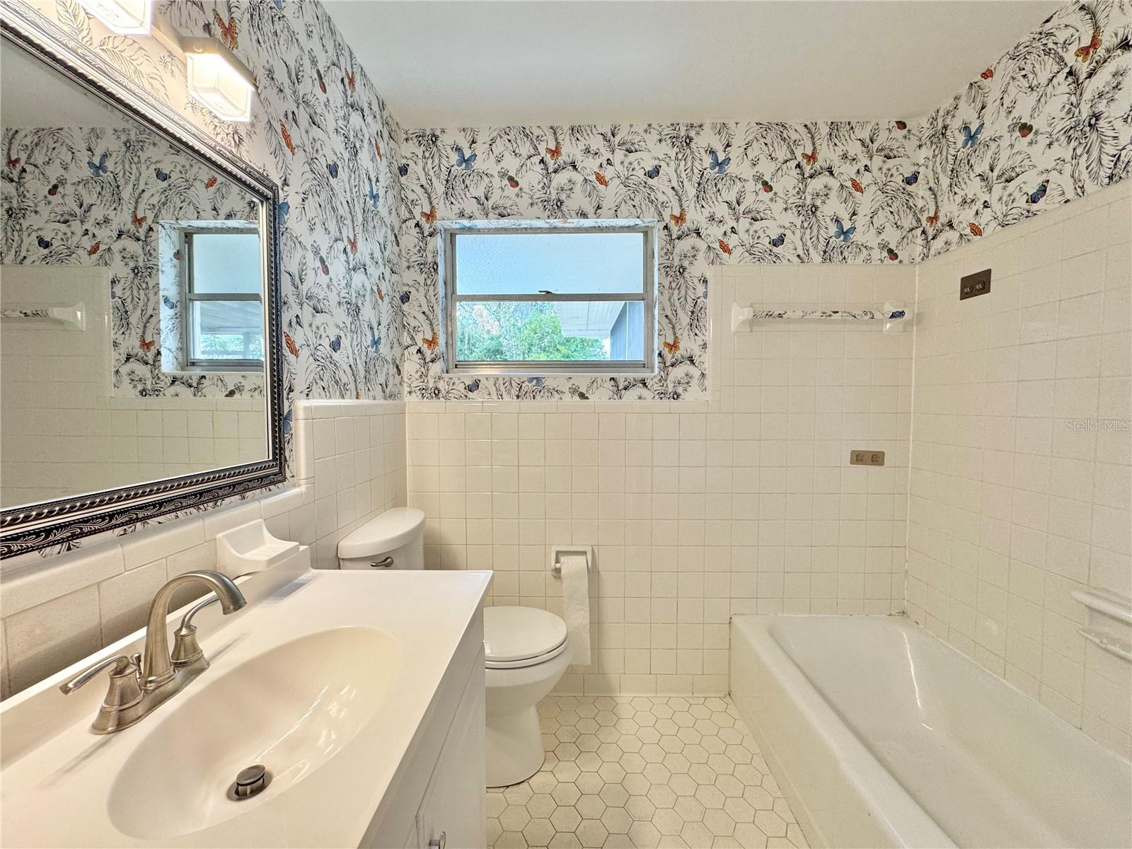 GARDEN GROVE - Residential