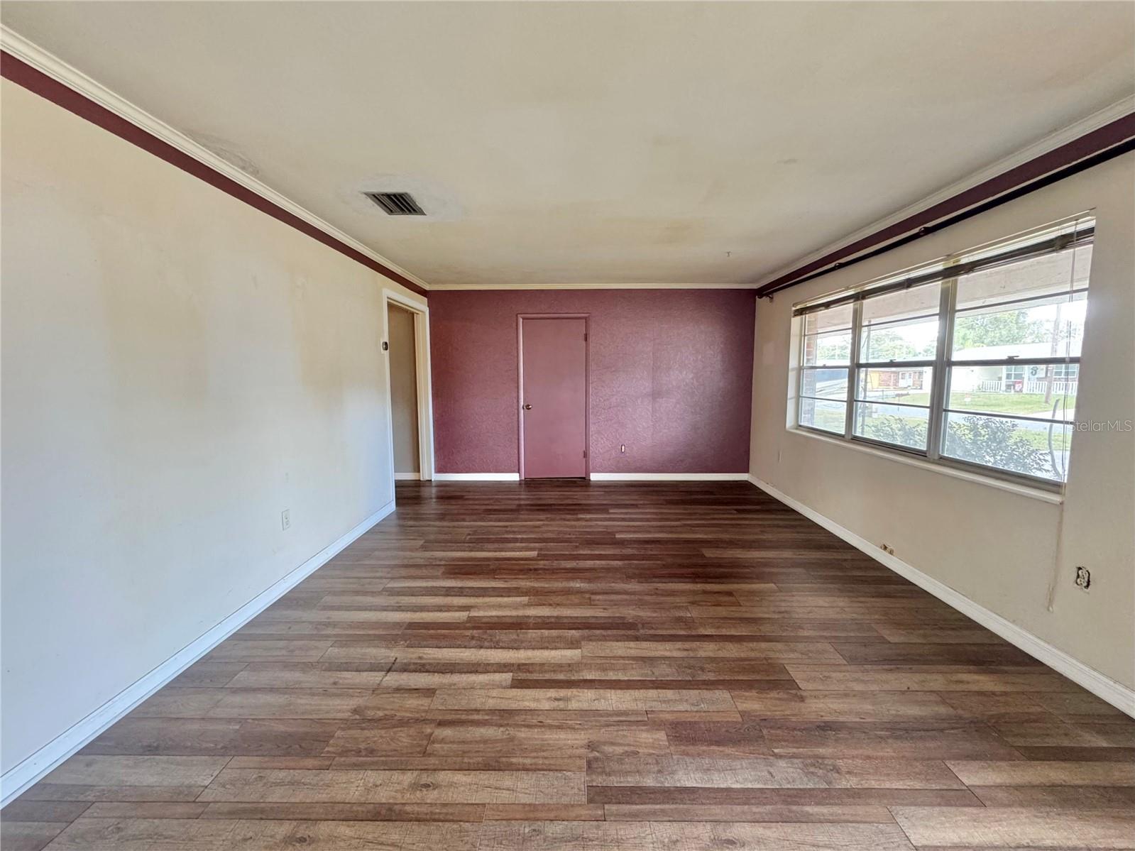 GARDEN GROVE - Residential