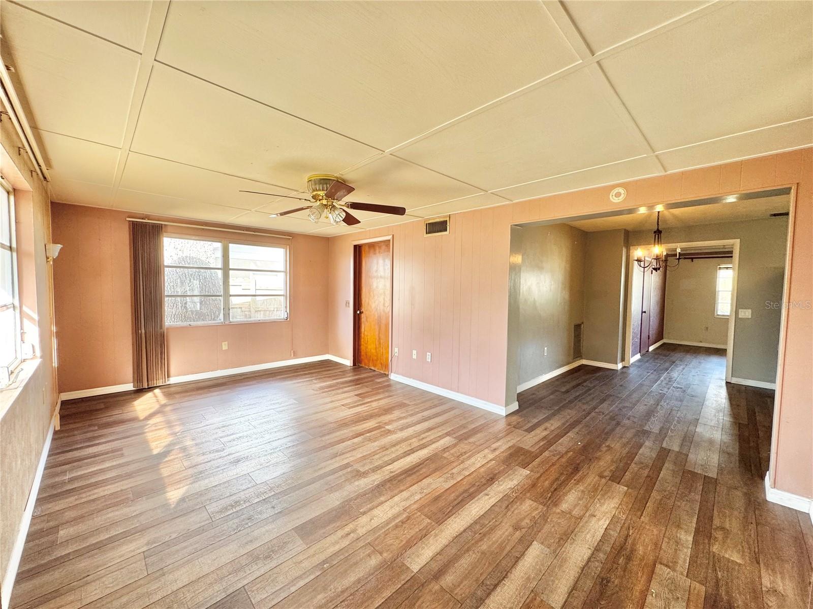 GARDEN GROVE - Residential