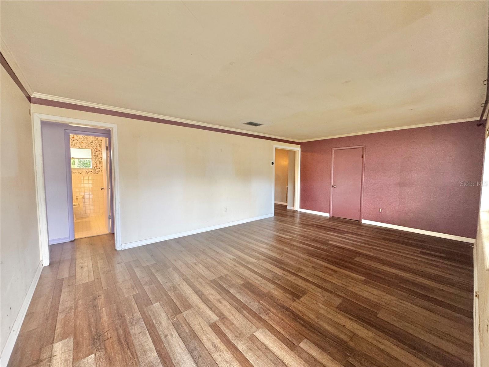 GARDEN GROVE - Residential