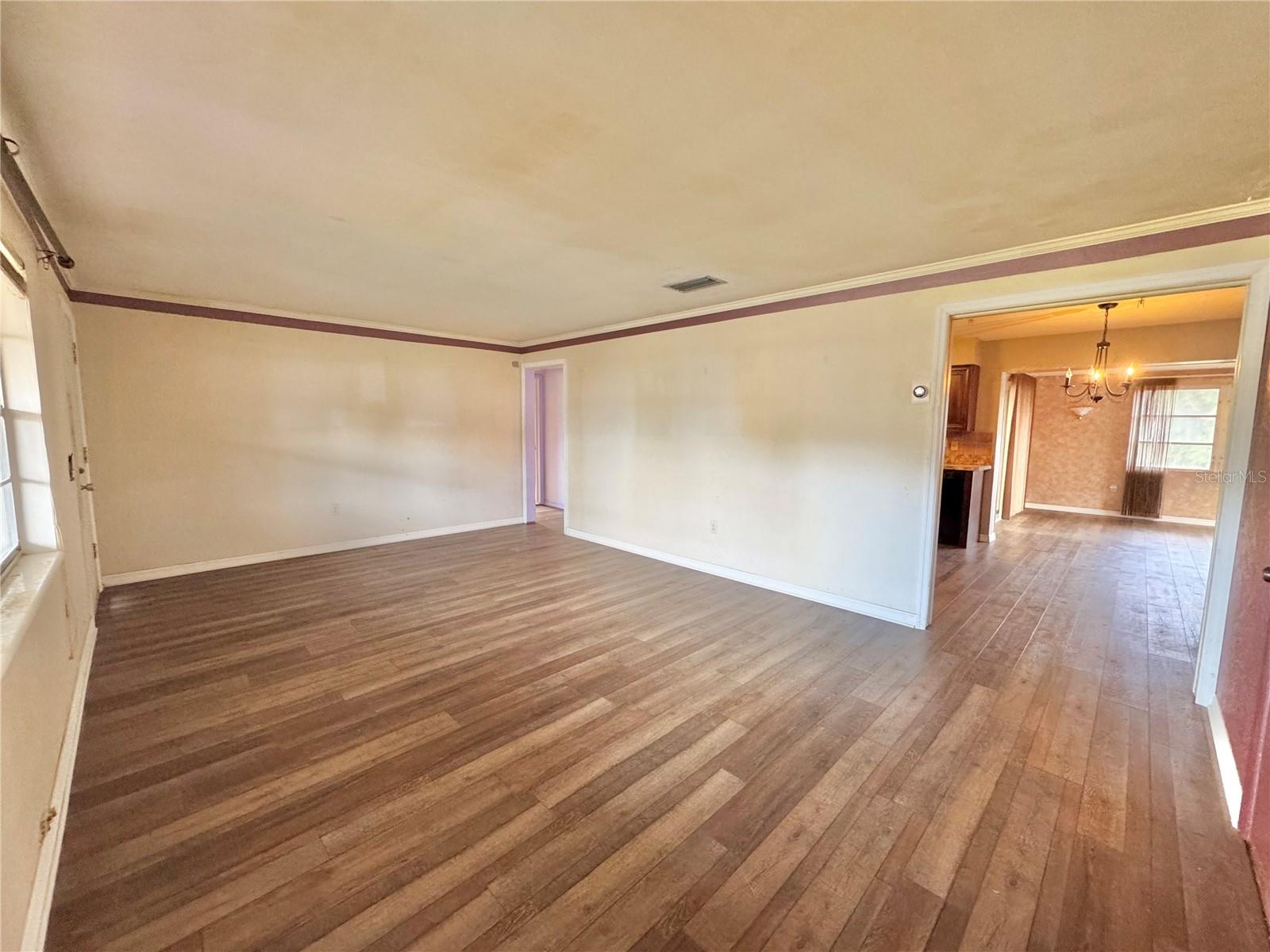 GARDEN GROVE - Residential