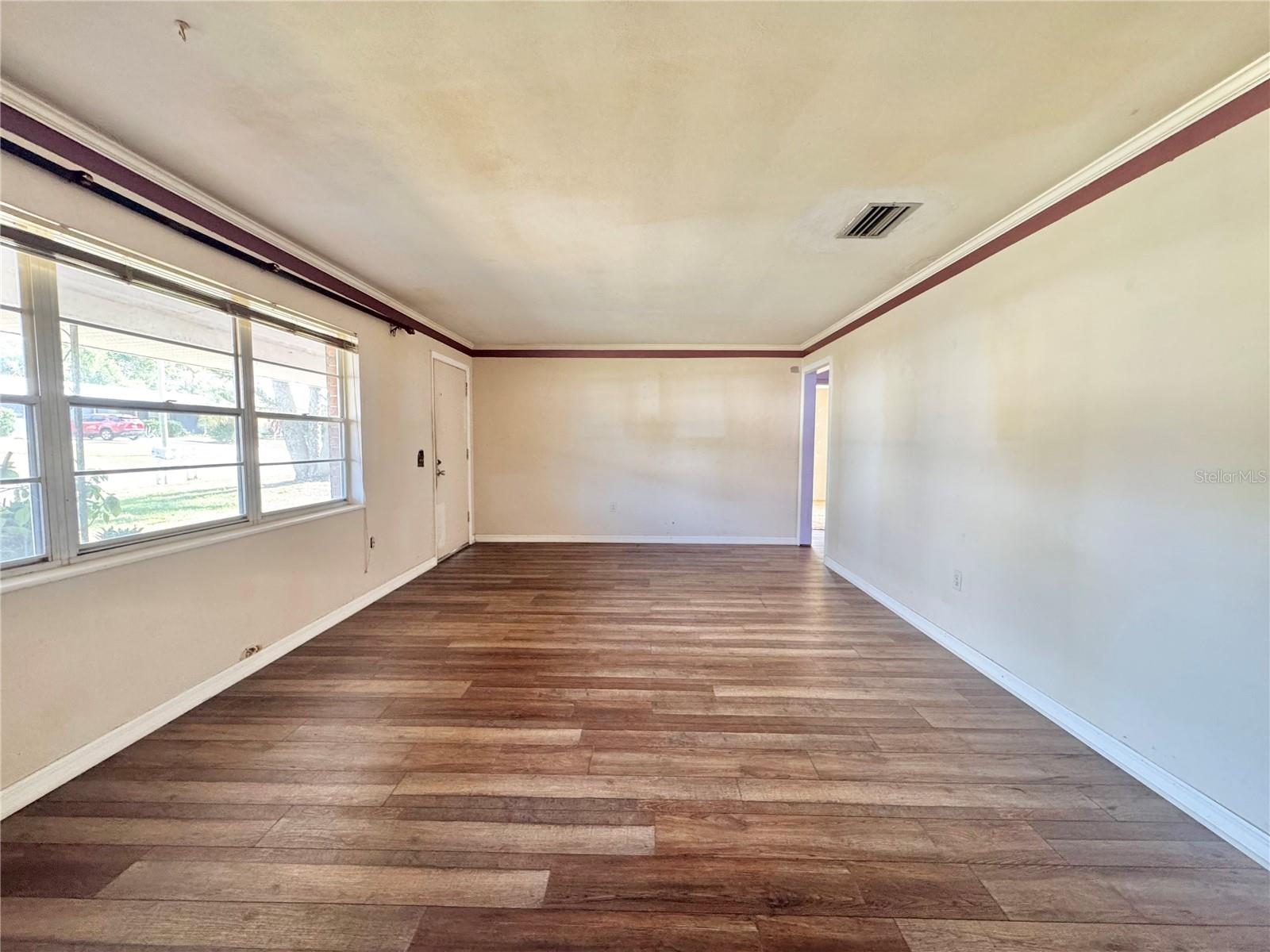 GARDEN GROVE - Residential