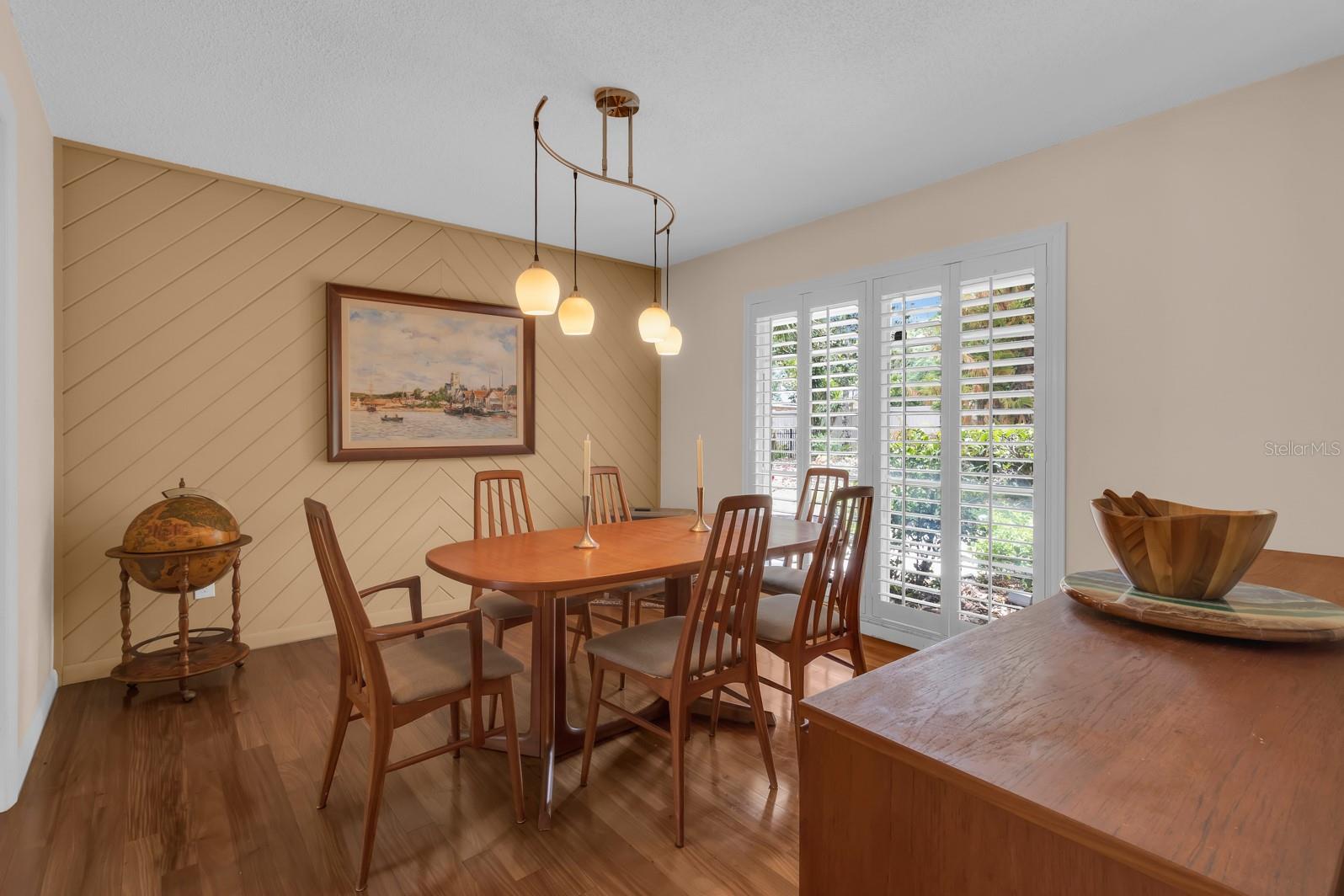 SWEETWATER OAKS - Residential