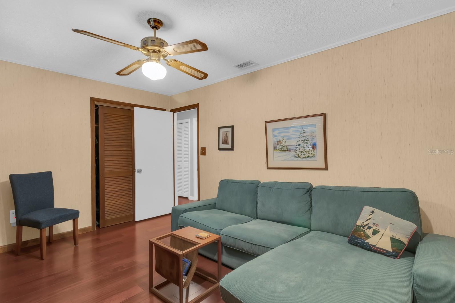 SWEETWATER OAKS - Residential