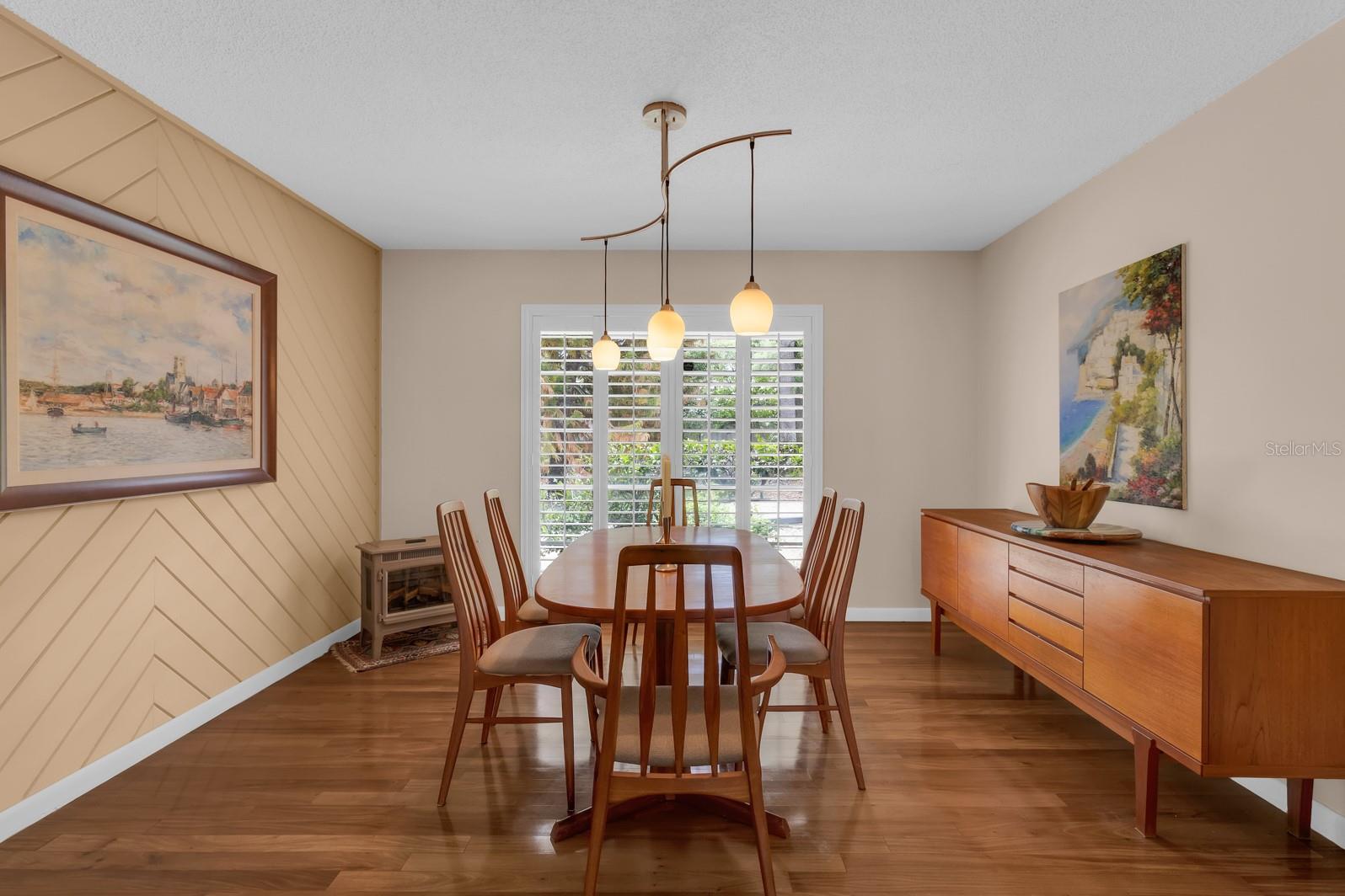 SWEETWATER OAKS - Residential