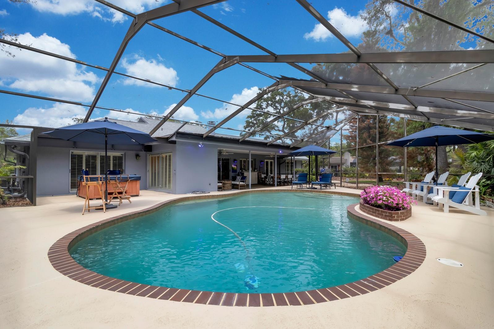 SWEETWATER OAKS - Residential